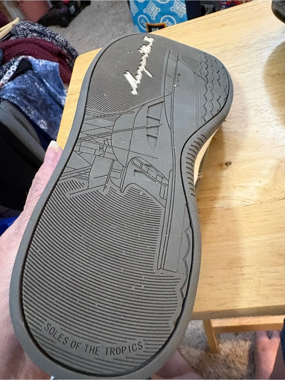 BN Men’s Margaritaville Soles of the Tropics slip on shoes size 10 gray canvas